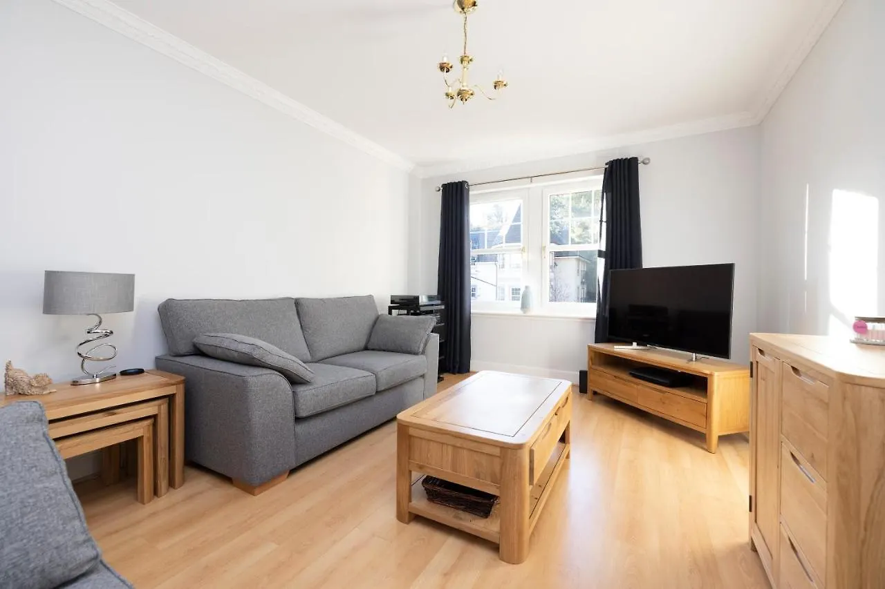 Ferienwohnung Joivy Modern Flat With Free Parking Edinburgh