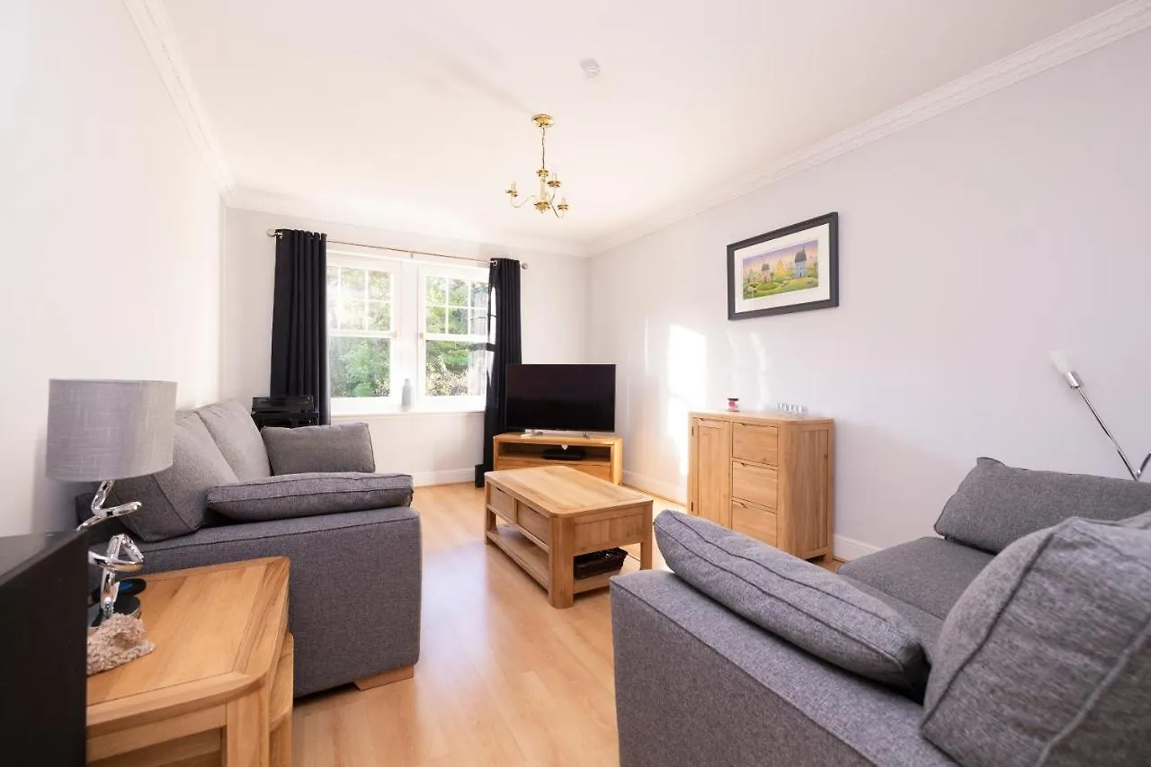 Apartment Ferienwohnung Joivy Modern Flat With Free Parking Edinburgh Großbritannien