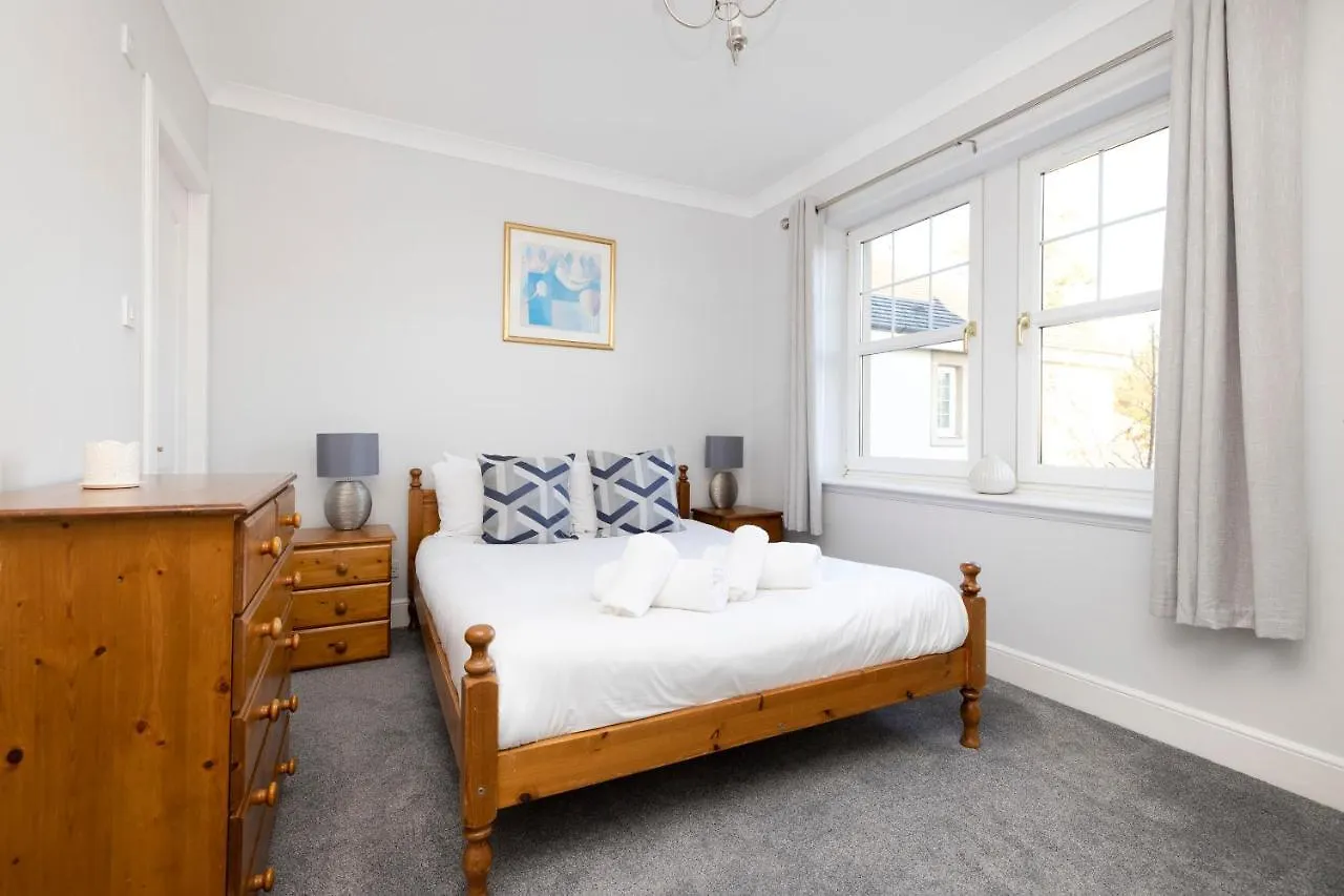 Ferienwohnung Joivy Modern Flat With Free Parking Edinburgh